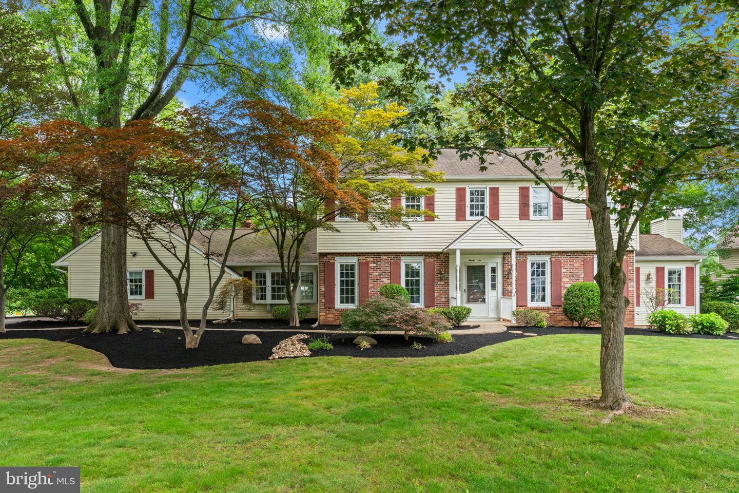 Property Photo: 96 Karen Road PA 18966