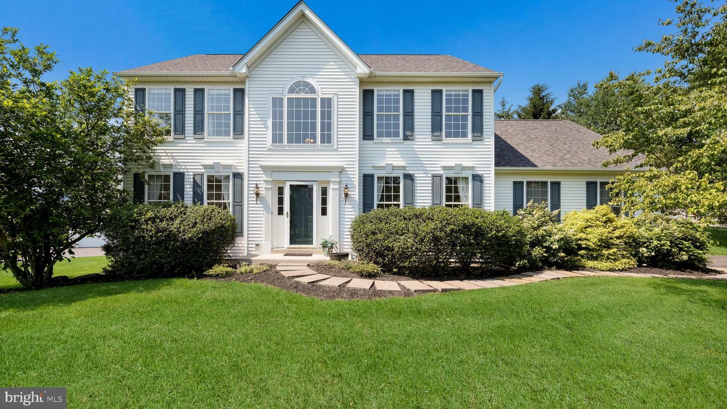 Property Photo: 5510 Haverhill Lane PA 18902