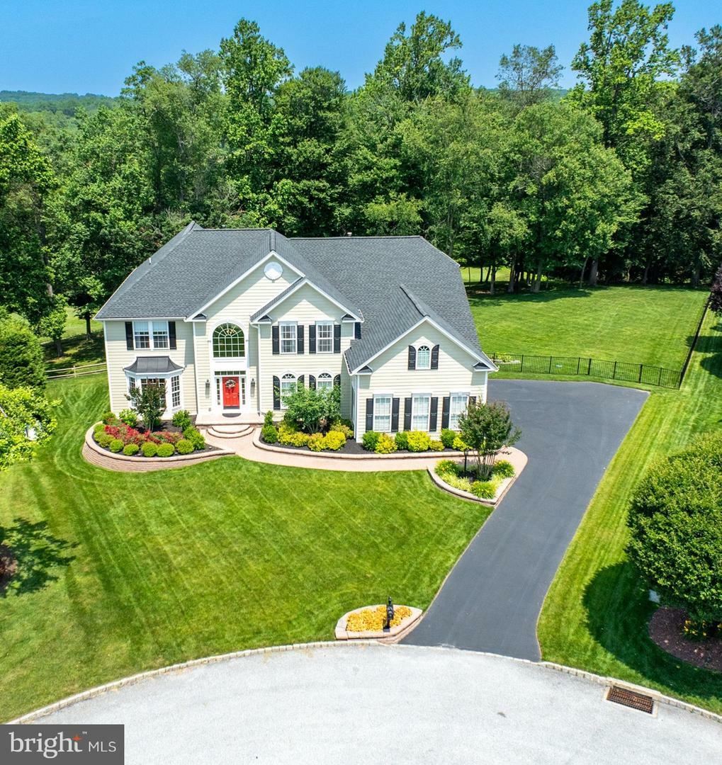 1568 Tattersall  West Chester PA 19380 photo