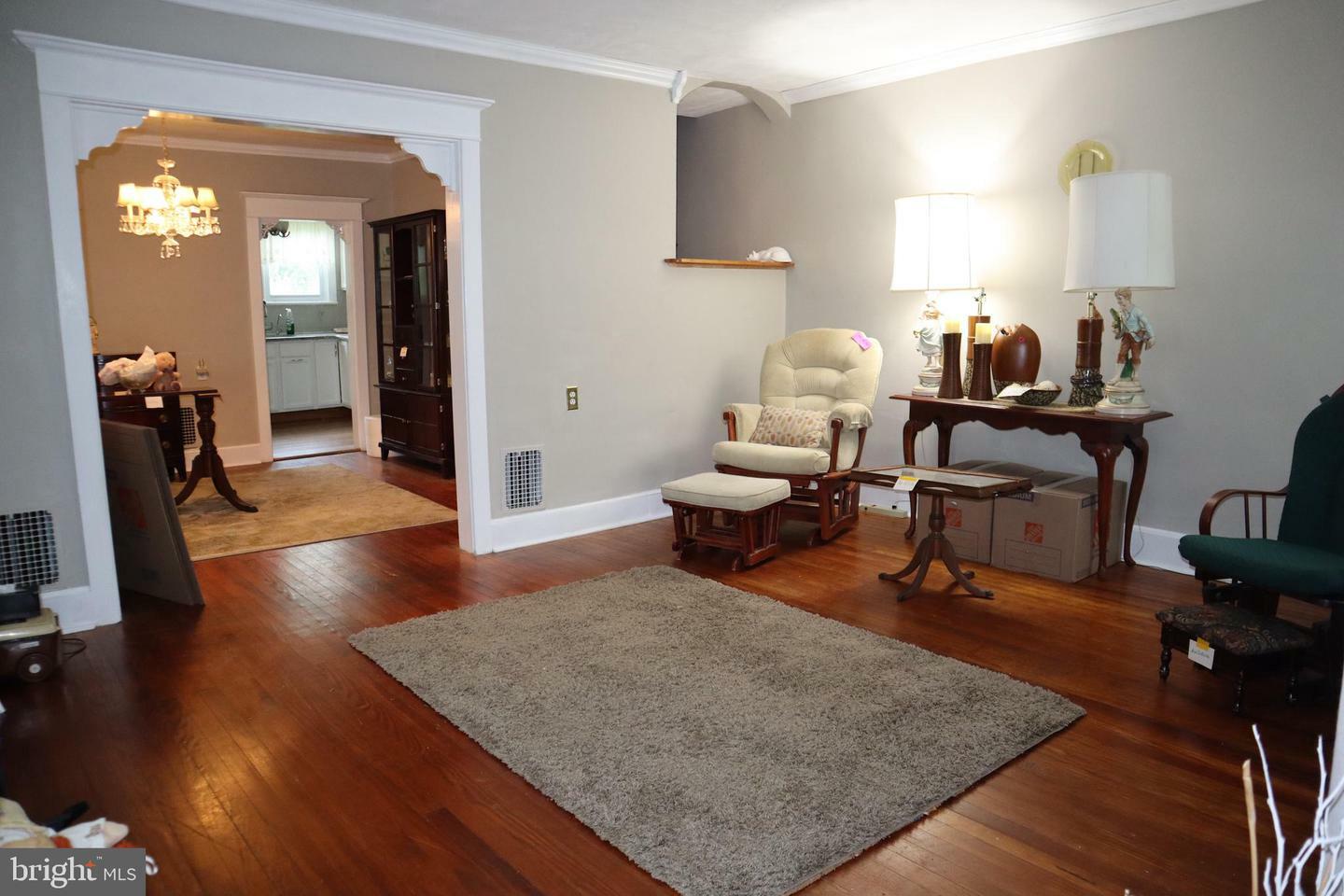 Property Photo:  814 Morgan Avenue  NJ 08065 