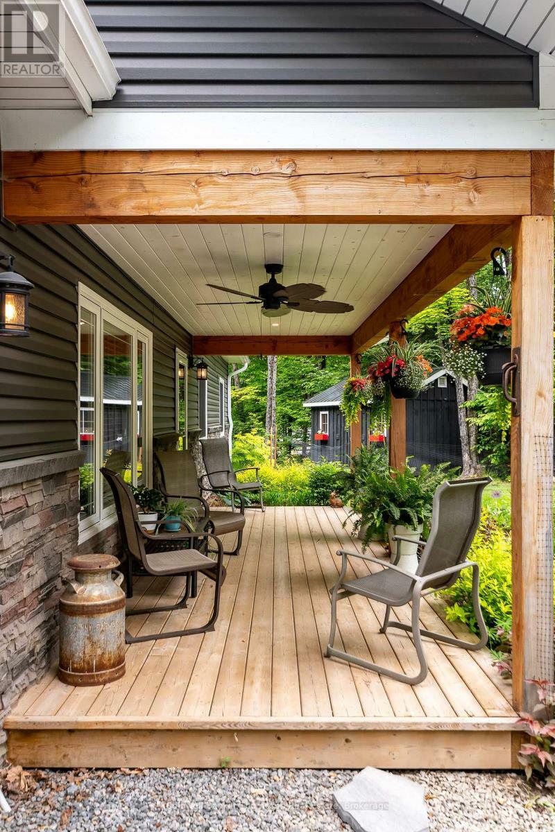 Photo de la propriété:  866 South Waseosa Lake Road  ON P1H 2N5 