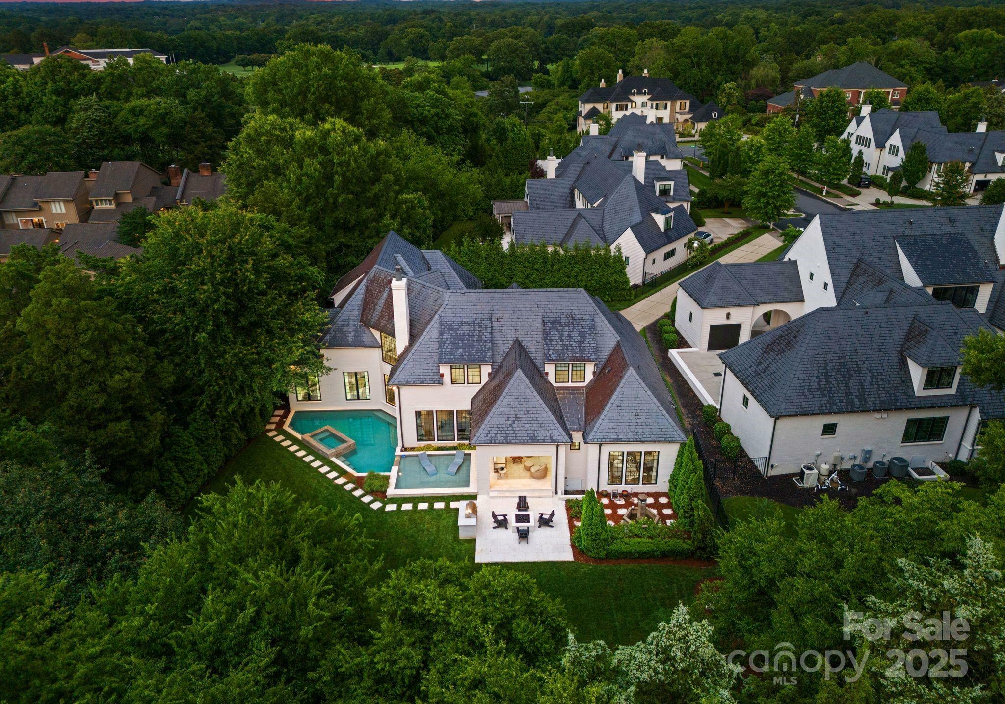 Property Photo: 4714 Ockley Manor Lane NC 28226