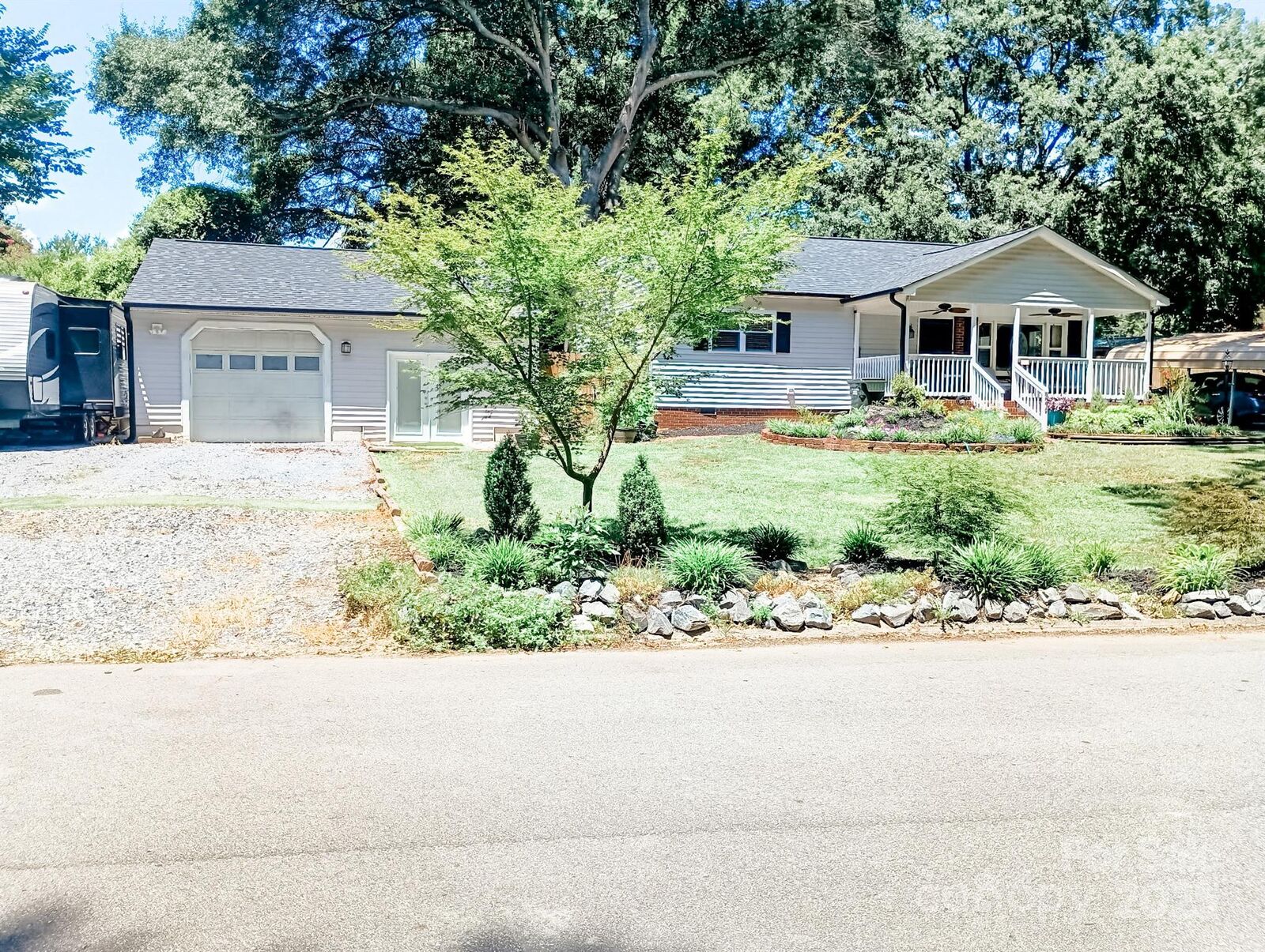 Property Photo:  2279 Cedar Oak Circle  NC 28052 