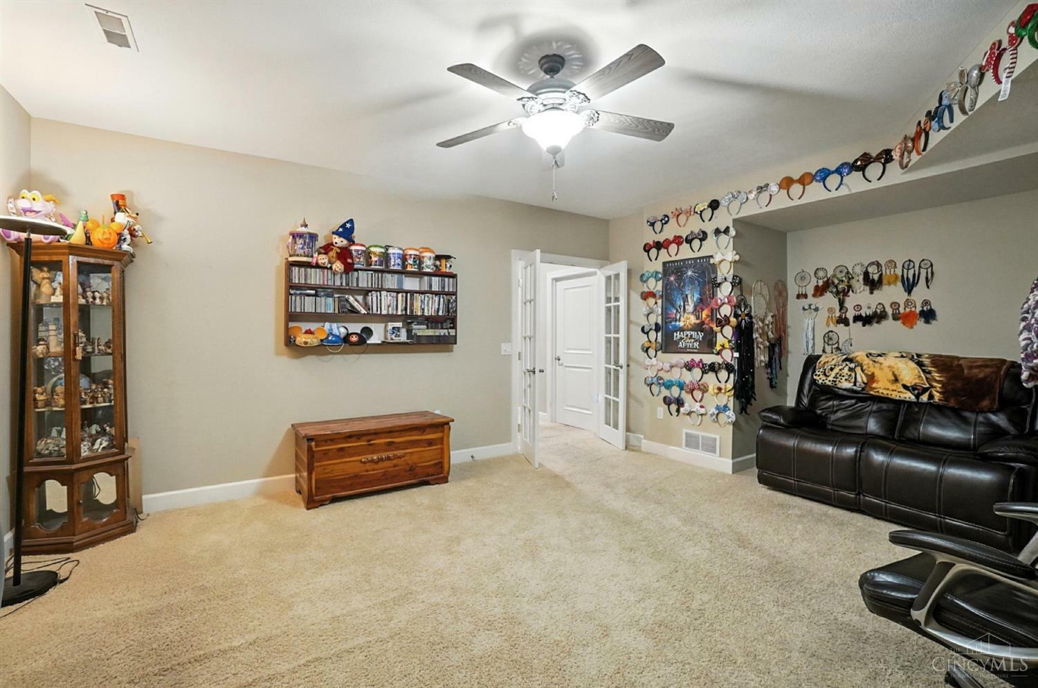 Property Photo:  4904 Timberline Drive  OH 45042 