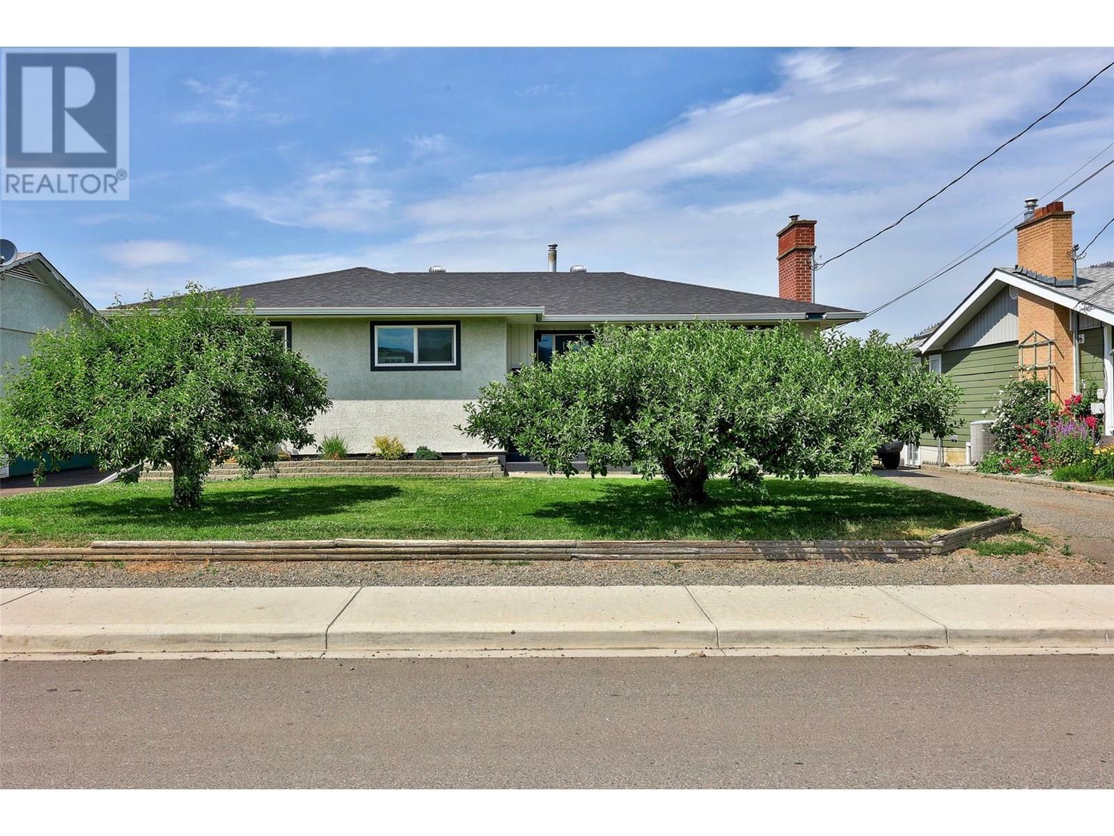 239 Chestnut Avenue  Kamloops BC V2B 1L4 photo