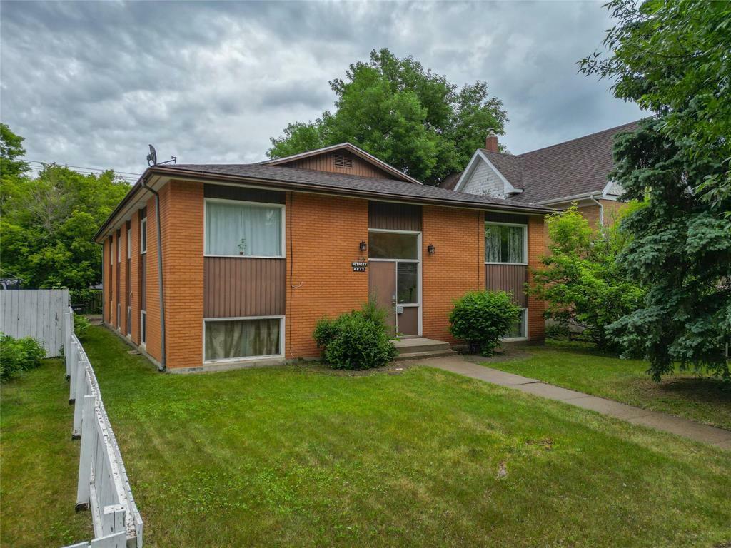 Photo de la propriété:  415 7th Street  MB R7A 3S9 
