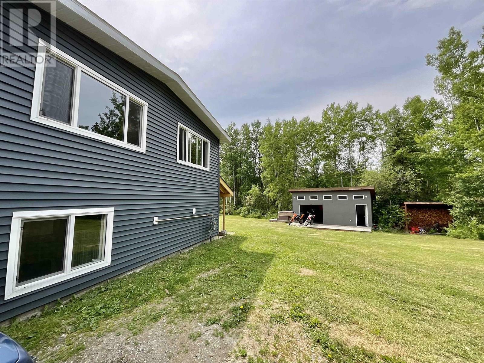 Property Photo: 2544 Datoff Road BC V2J 6N3