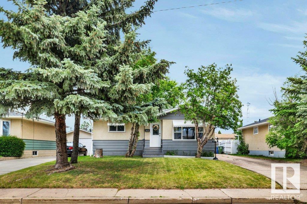 Property Photo: 4017 52 St. AB T9A 1N1