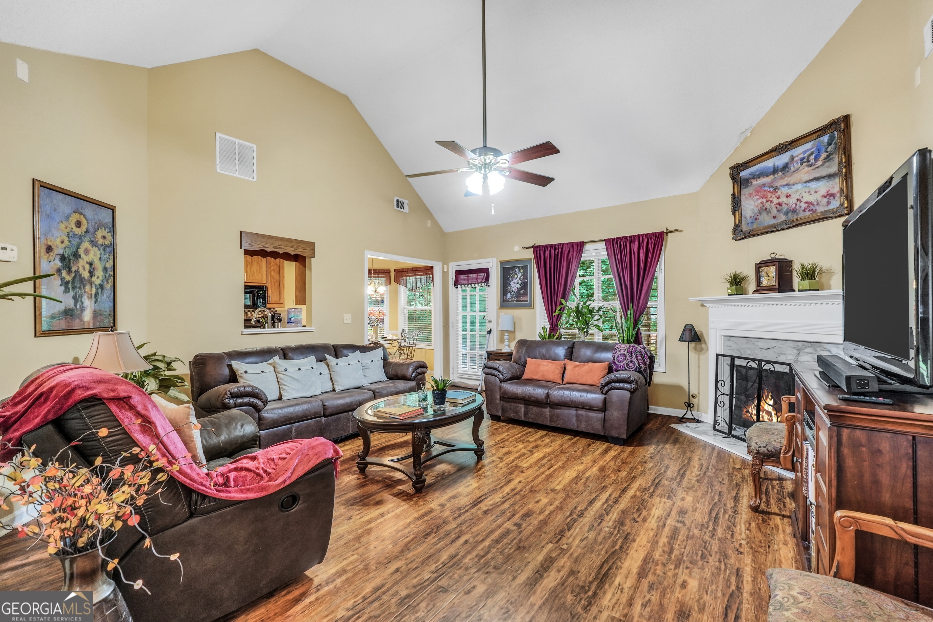Property Photo: 1335 Vine Circle GA 30253