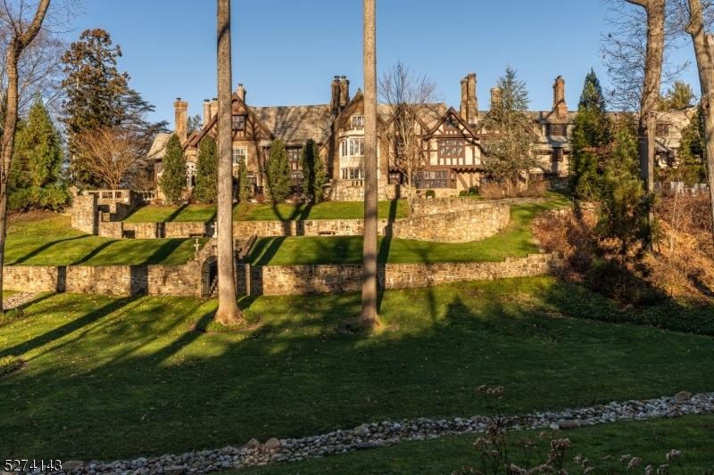 Property Photo: 12 Canfield Rd NJ 07960