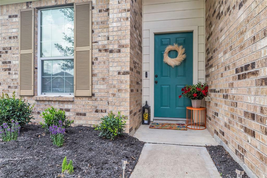 Property Photo: 27502 Macy Hills Court TX 77386