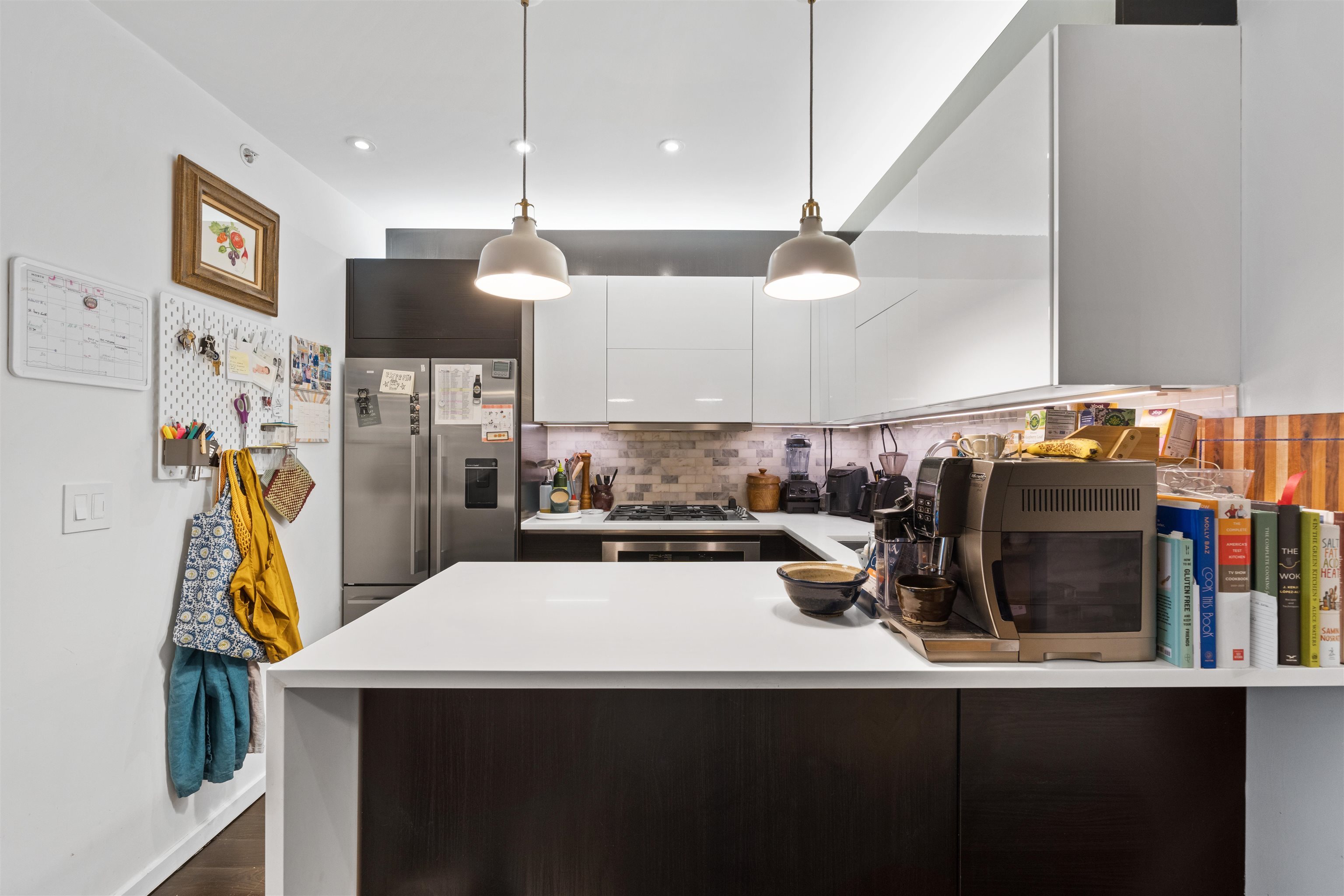 Property Photo:  227 Montgomery St 2  NJ 07302 