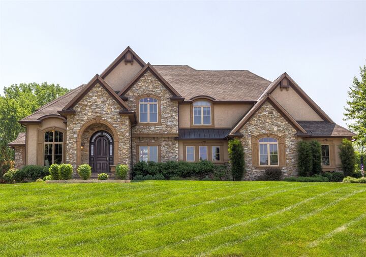 3806 Bluestem Road  Norwalk IA 50211 photo