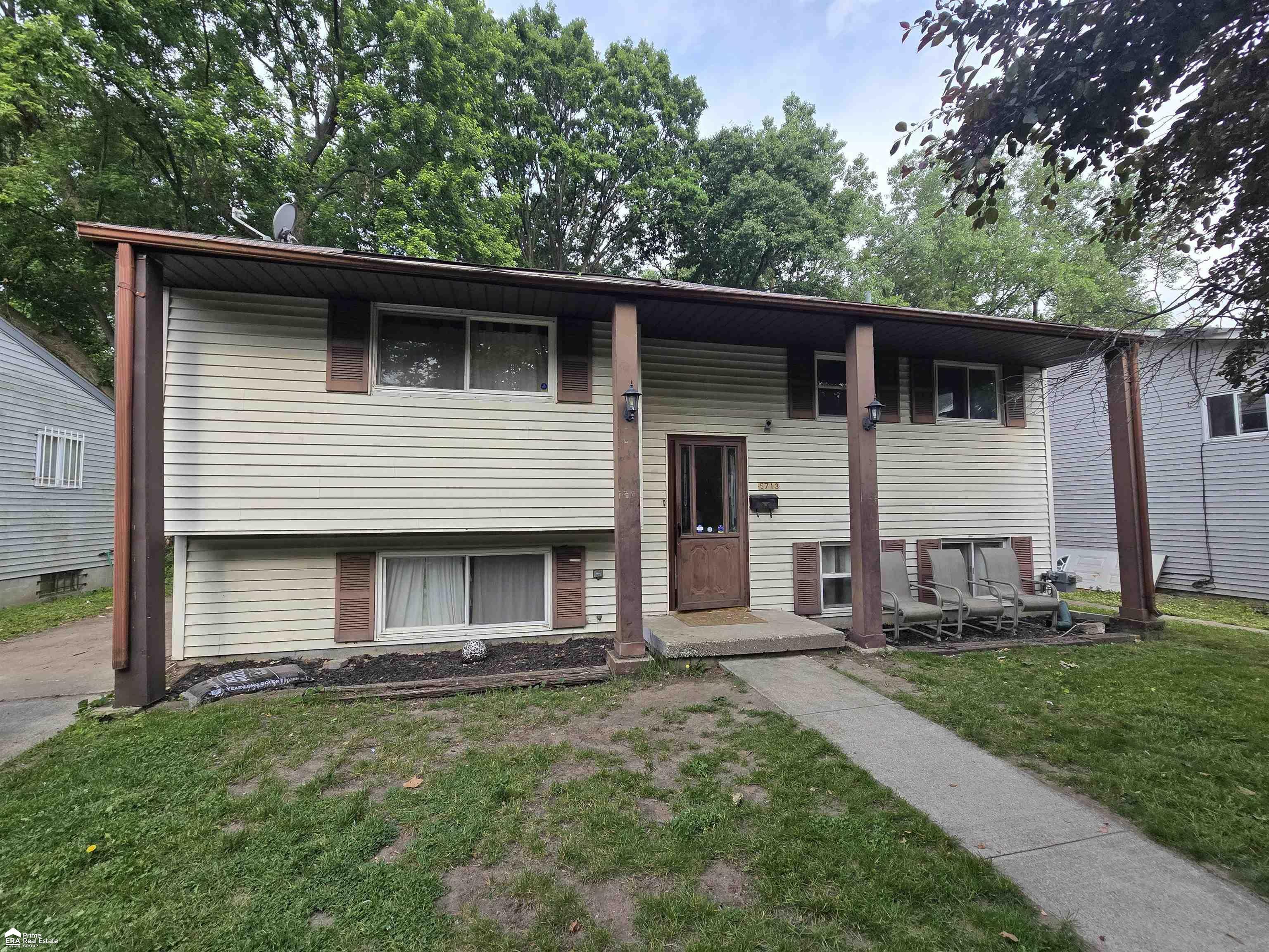 Property Photo: 5713 Western Road MI 48506