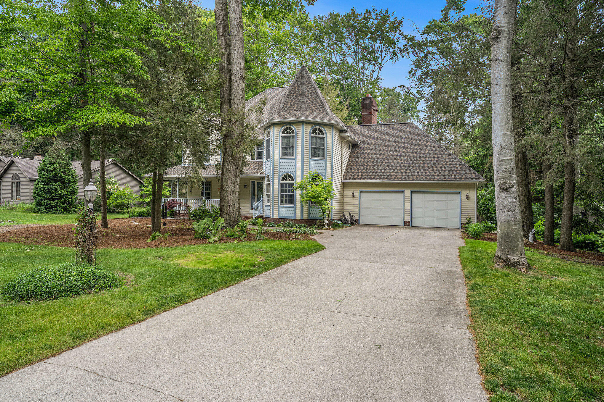 Property Photo:  4686 Doug Drive  MI 49461 