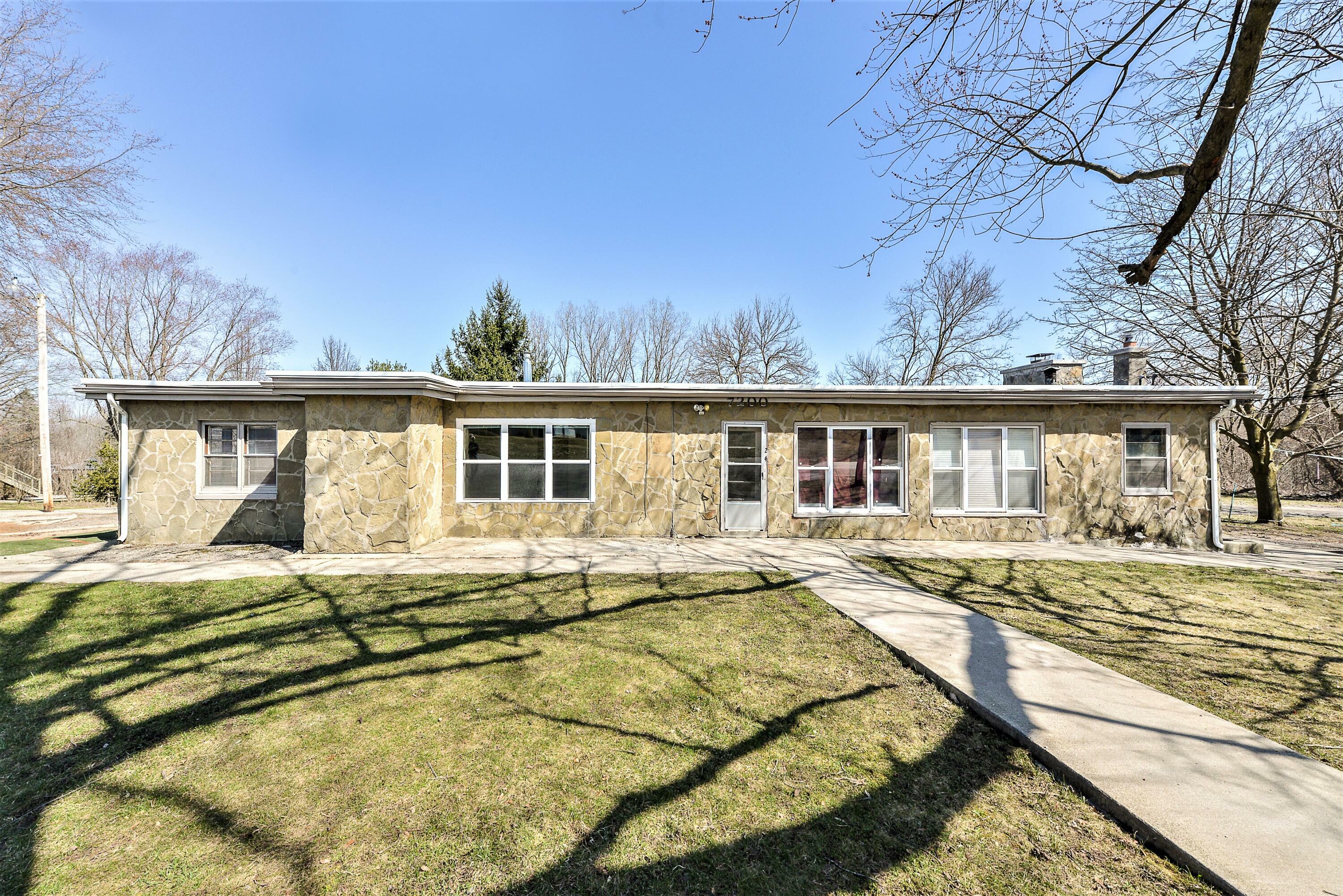 Property Photo: 7200 Whitmore Lake Road MI 48189