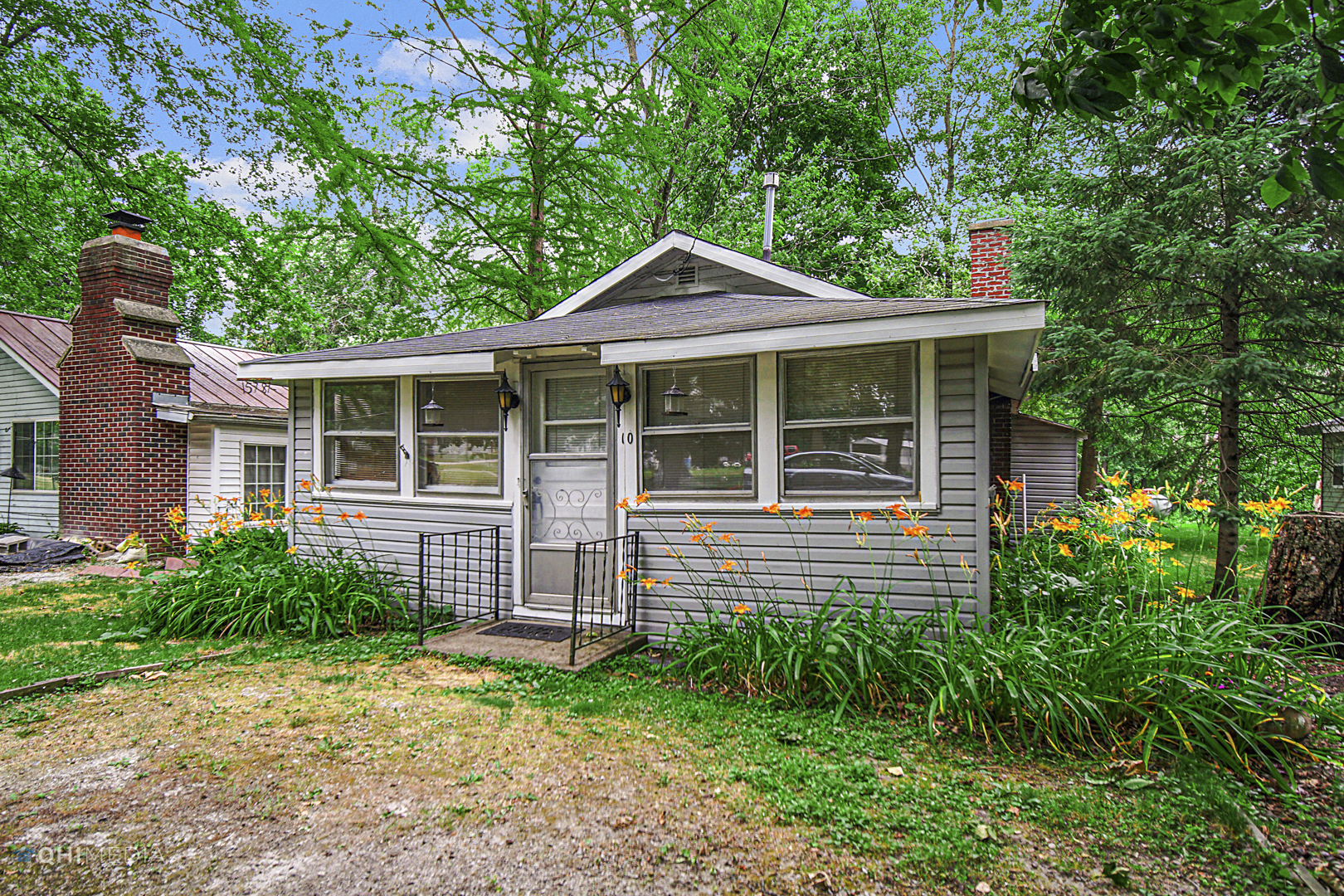 Property Photo: 15789 E Channel Lane IL 60954