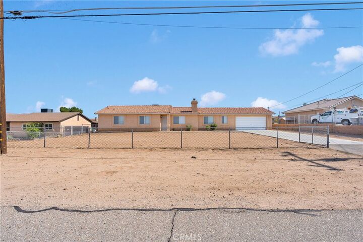 Property Photo:  18299 Alder Street  CA 92345 