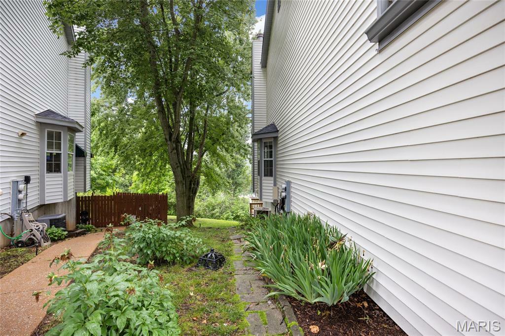 Property Photo:  1474 Whispering Creek Drive  MO 63021 