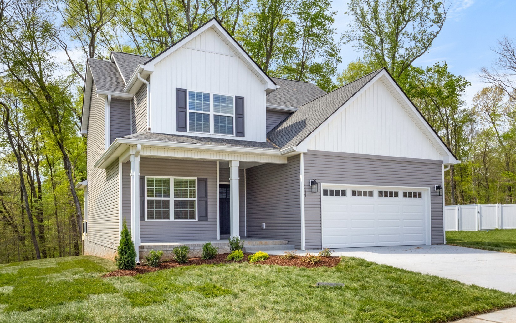 Property Photo:  532 Canyon View Court  TN 37040 
