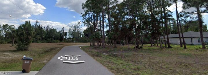 Property Photo:  3339 NE 21st Avenue  FL 33909 