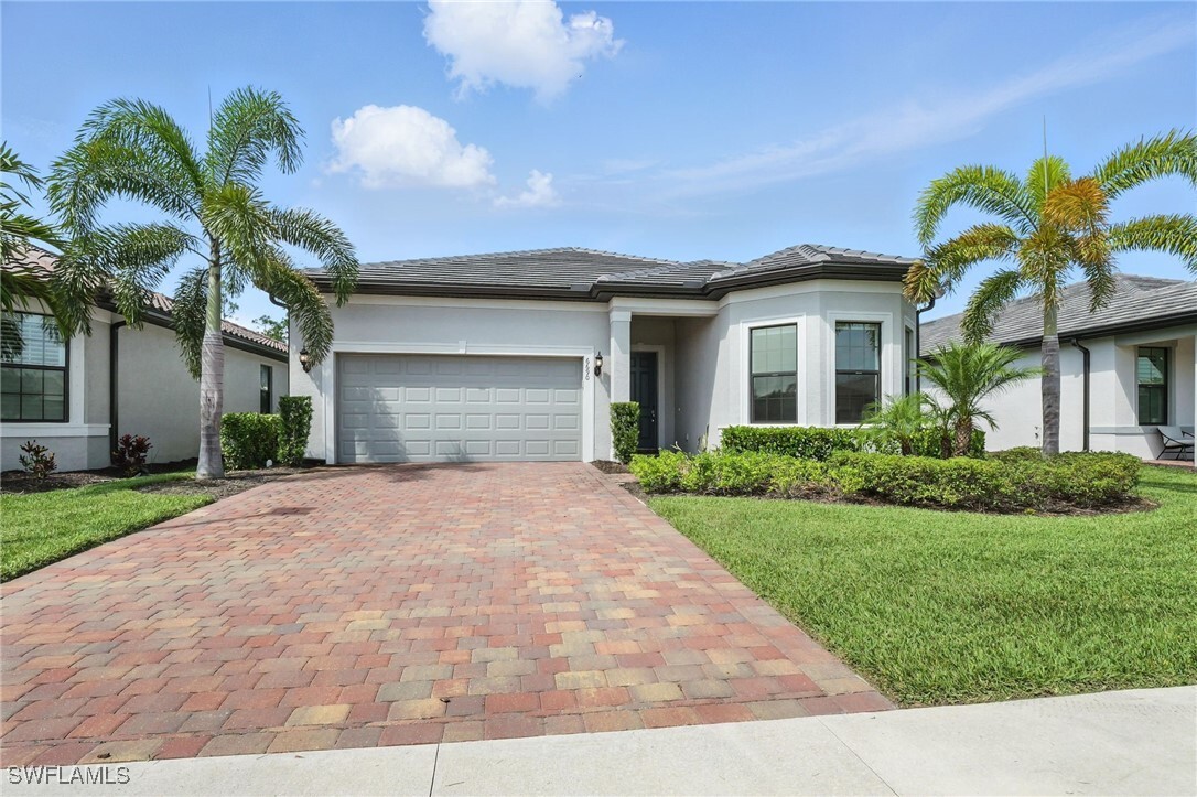Property Photo: 6690 Pennyroyal Drive FL 34114