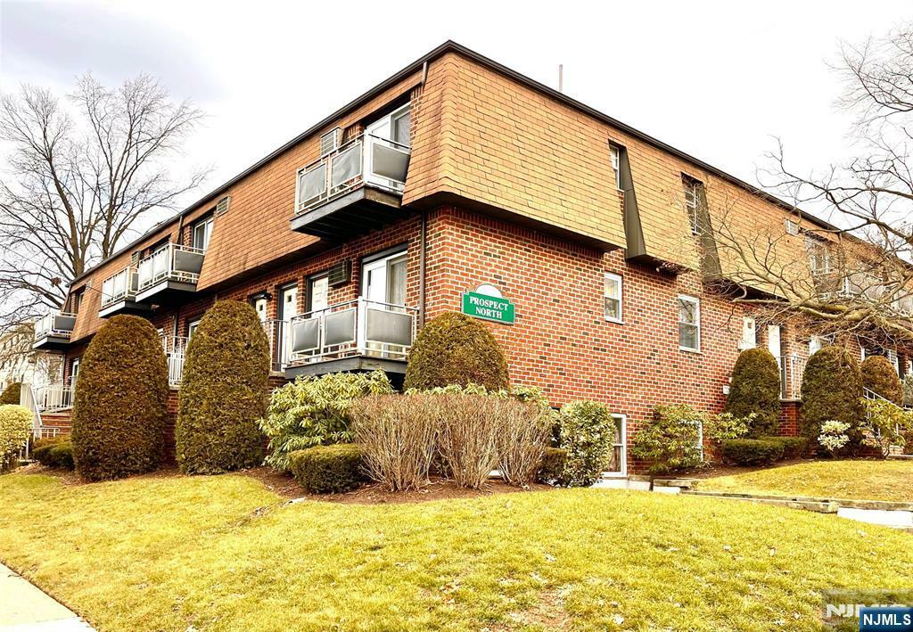 Property Photo: 322 Anderson Street 478B NJ 07601