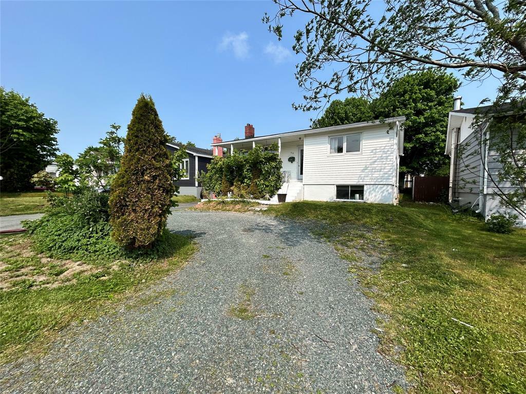 Property Photo: 26 Smallwood Drive NE A1M 1A9