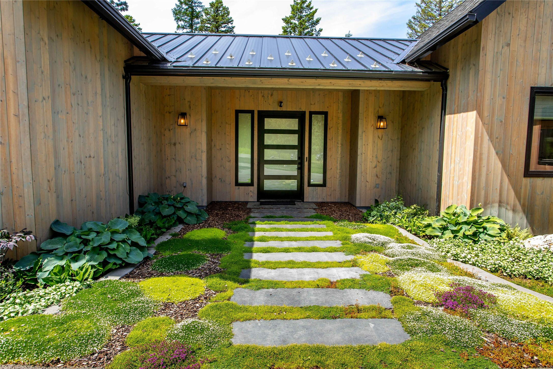 Property Photo: 22 Hills Lookout Court MT 59937
