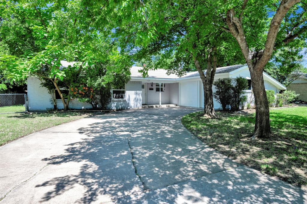 Property Photo: 5125 Susan Lee Lane TX 76180