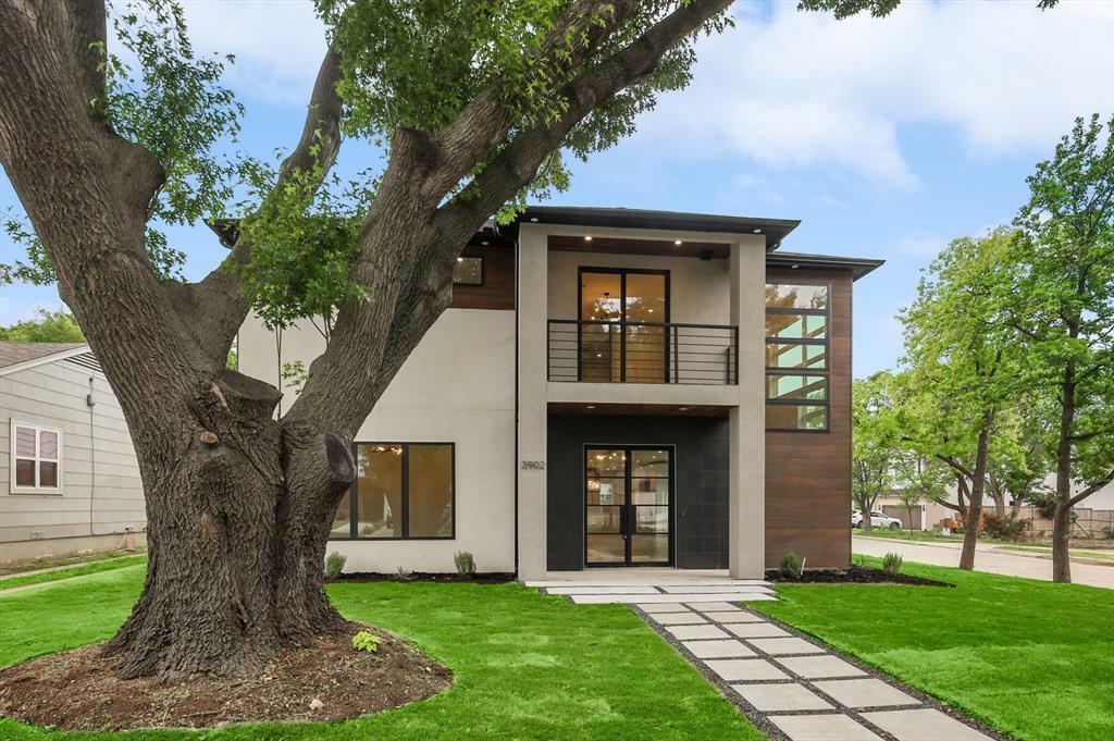 Property Photo: 3902 Park Lane TX 75220