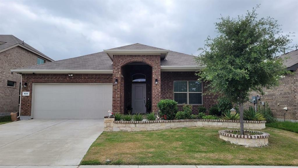 Property Photo: 820 Wilmott Terrace TX 76247