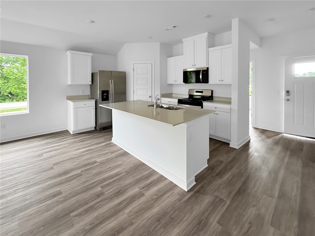 Property Photo:  551 Arizona Street  AR 72730 