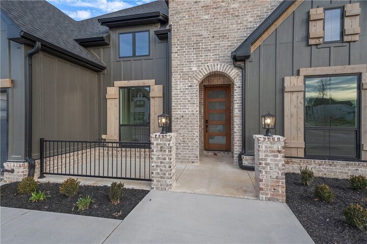 Property Photo:  8801 W Comet Drive  AR 72713 