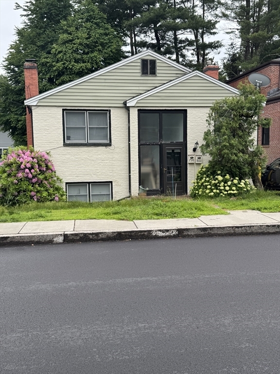 800 Heath St 800  Brookline MA 02467 photo