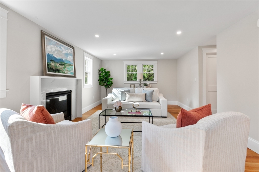 Property Photo: 6 Ivy Cir MA 01890