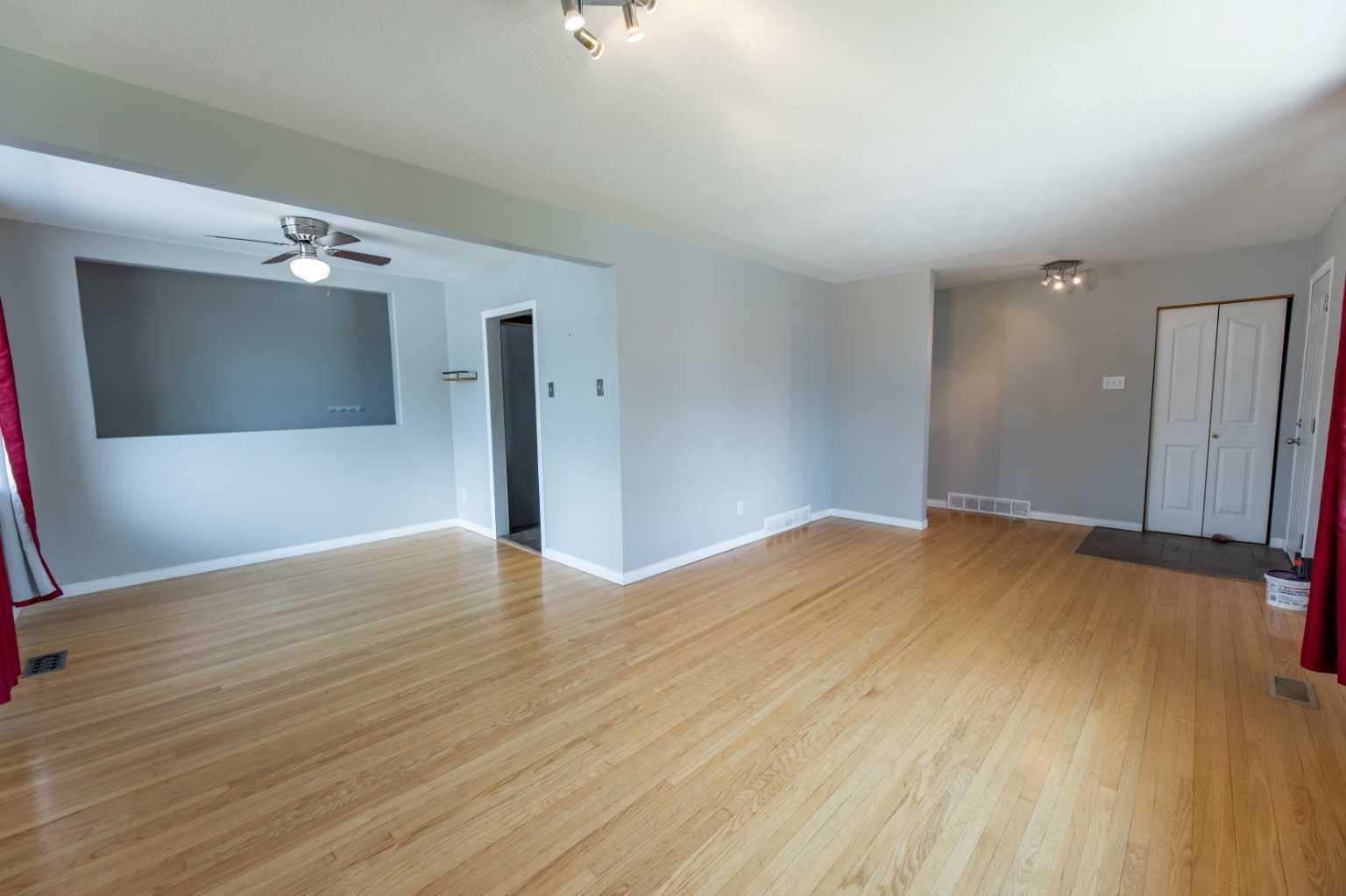 Property Photo: 115 Dorin Drive AB T7V 1B8