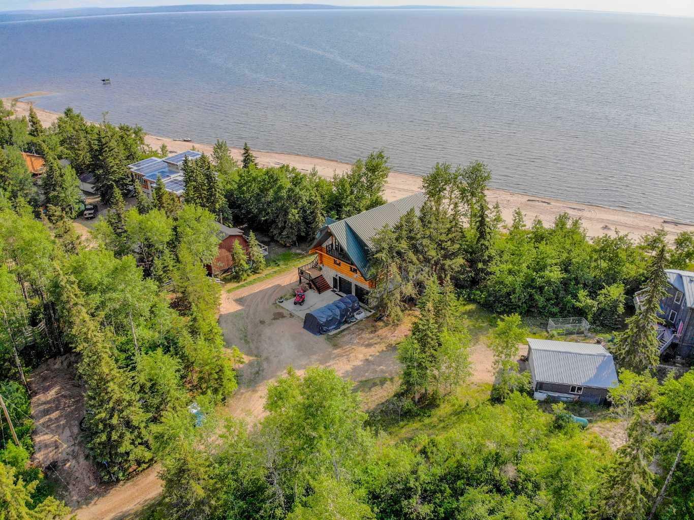 Property Photo: 9 Upper Crescent AB T0G 2A0