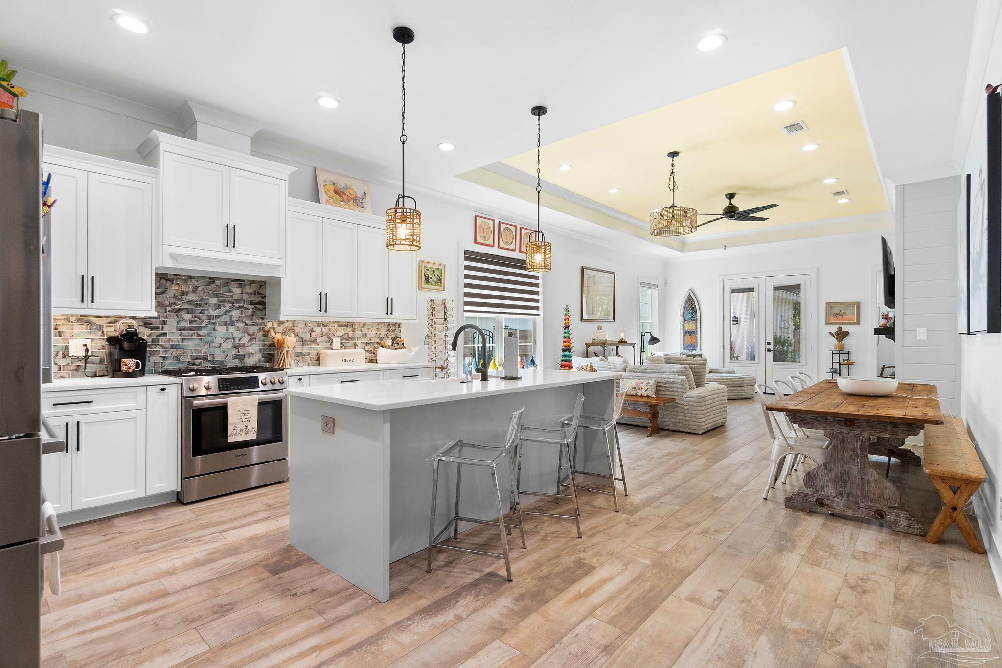 Property Photo:  1671 Cross St  FL 32503 