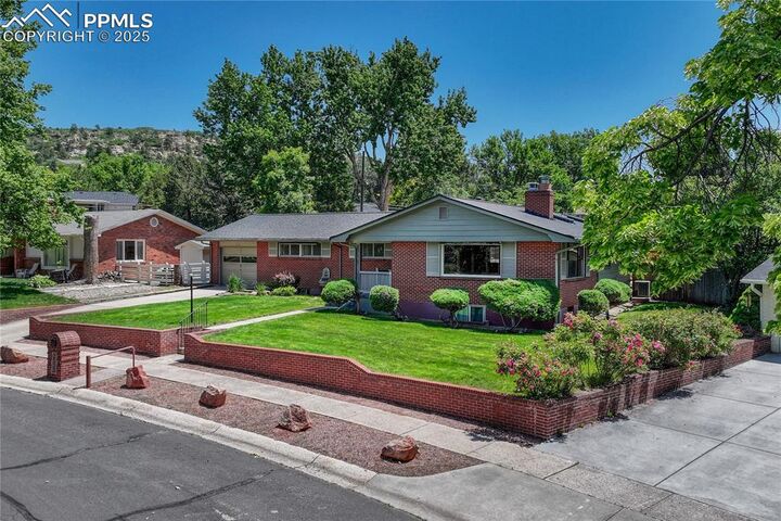 2533 Bennett Avenue  Colorado Springs CO 80909 photo
