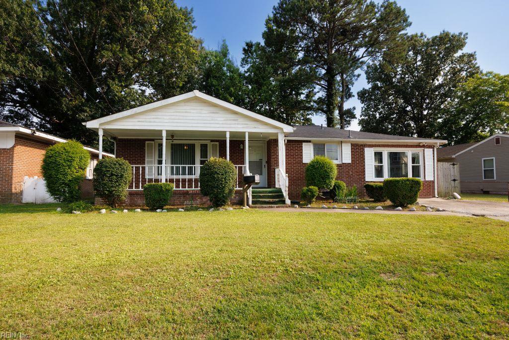 Property Photo: 565 River Creek Rd VA 23320