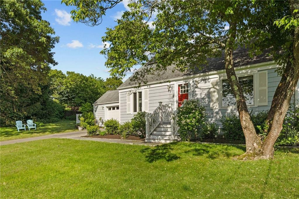 Property Photo:  19 Woodsia Road  RI 02874 