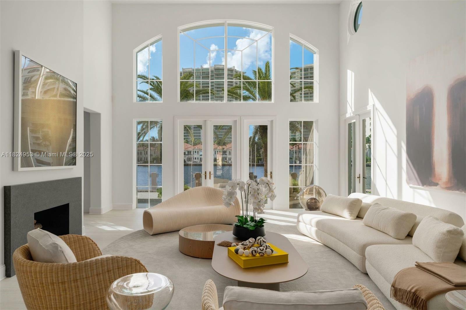 Property Photo: 220 S Island Is FL 33160