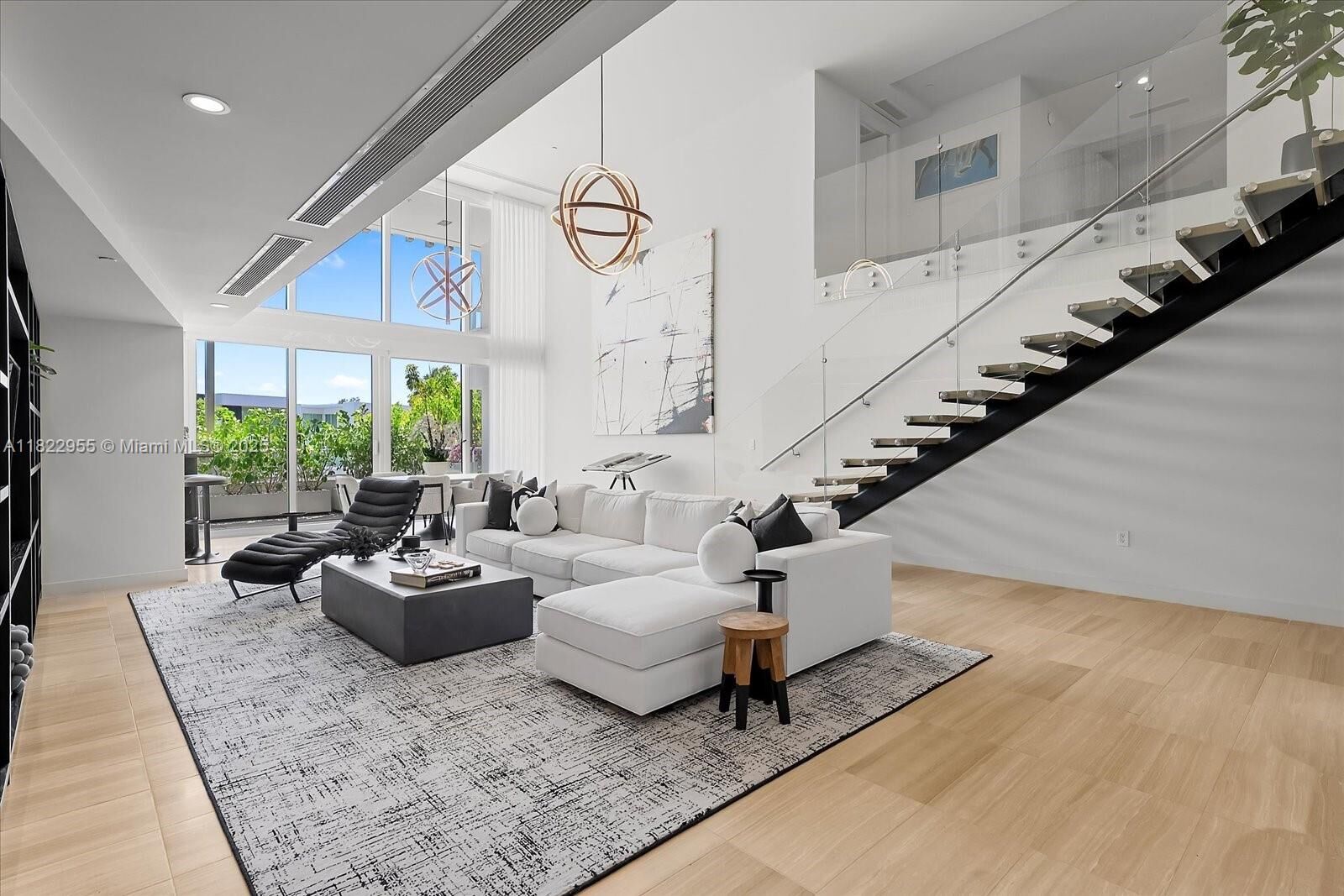 Property Photo:  4701 N Meridian Ave 217  FL 33140 