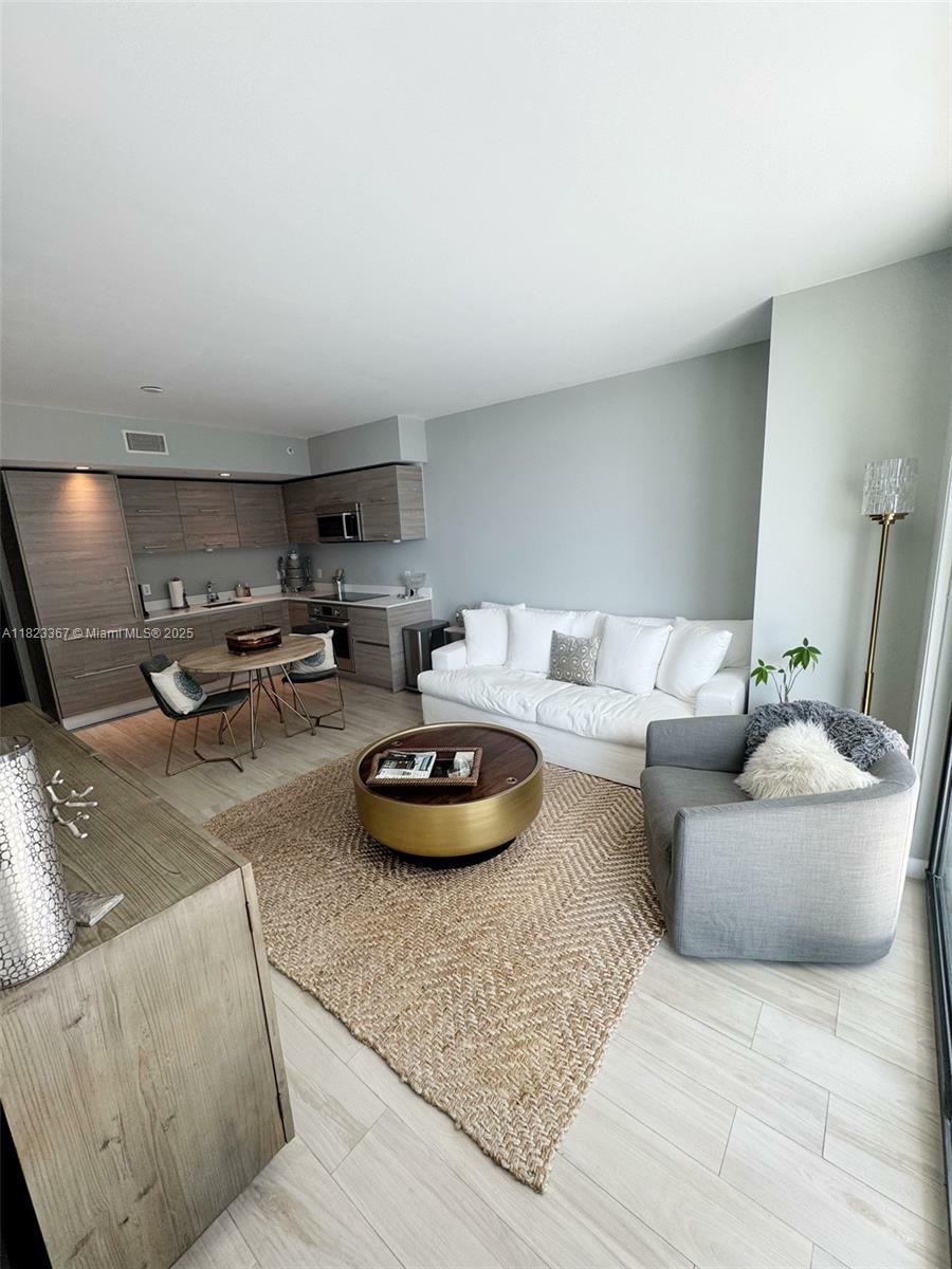 Property Photo: 1300 S Miami Ave 2808 FL 33130