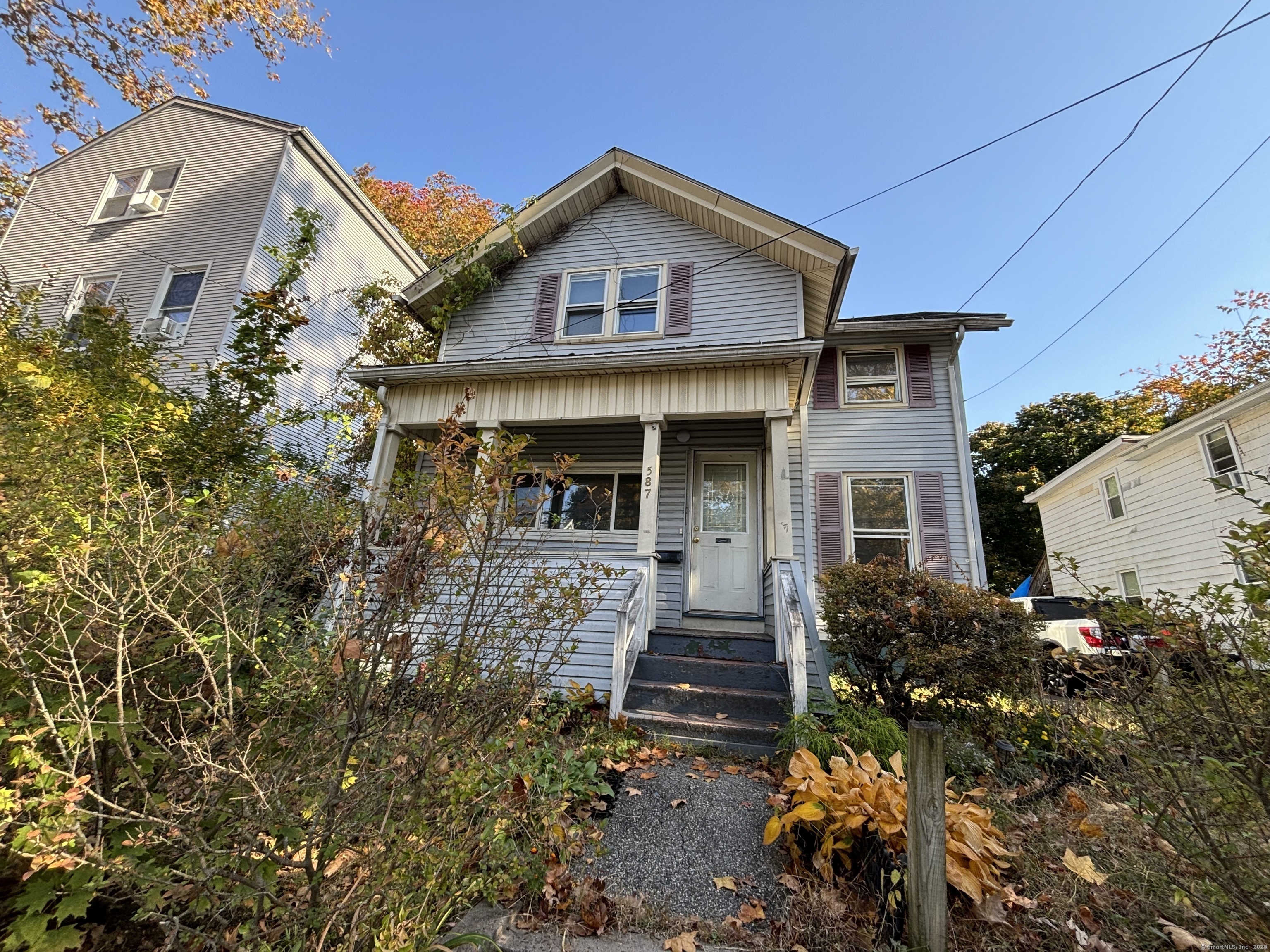 Property Photo:  587 Orchard Street  CT 06511 