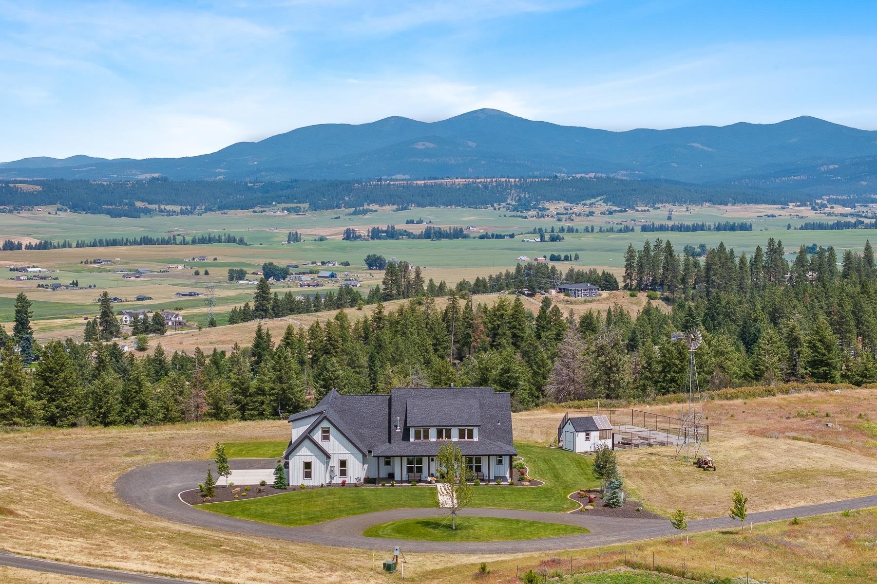 9507 N Pleasant Hill Ln  Spokane WA 99217 photo