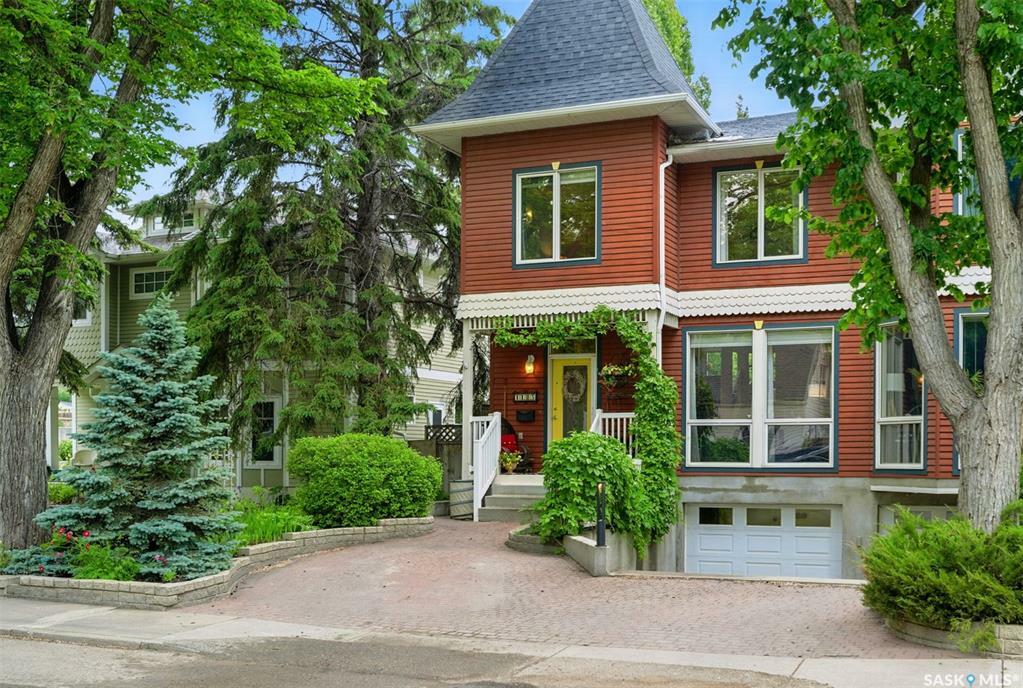 Property Photo: 1105 15th Street E SK S7N 0R5