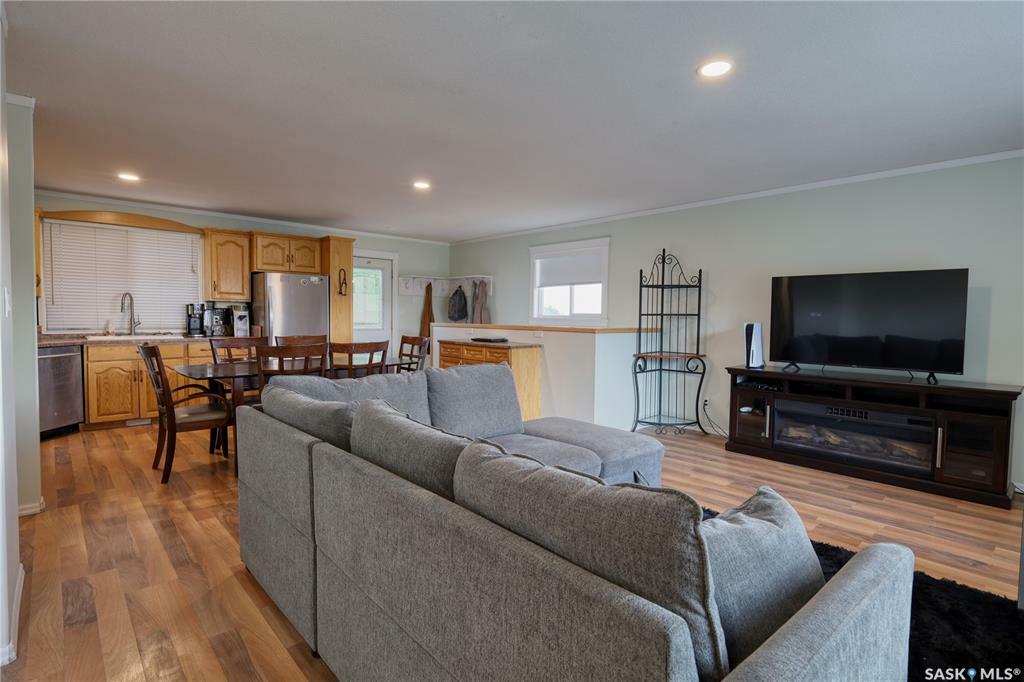 Property Photo: 432 Main Street SK S0K 3L0