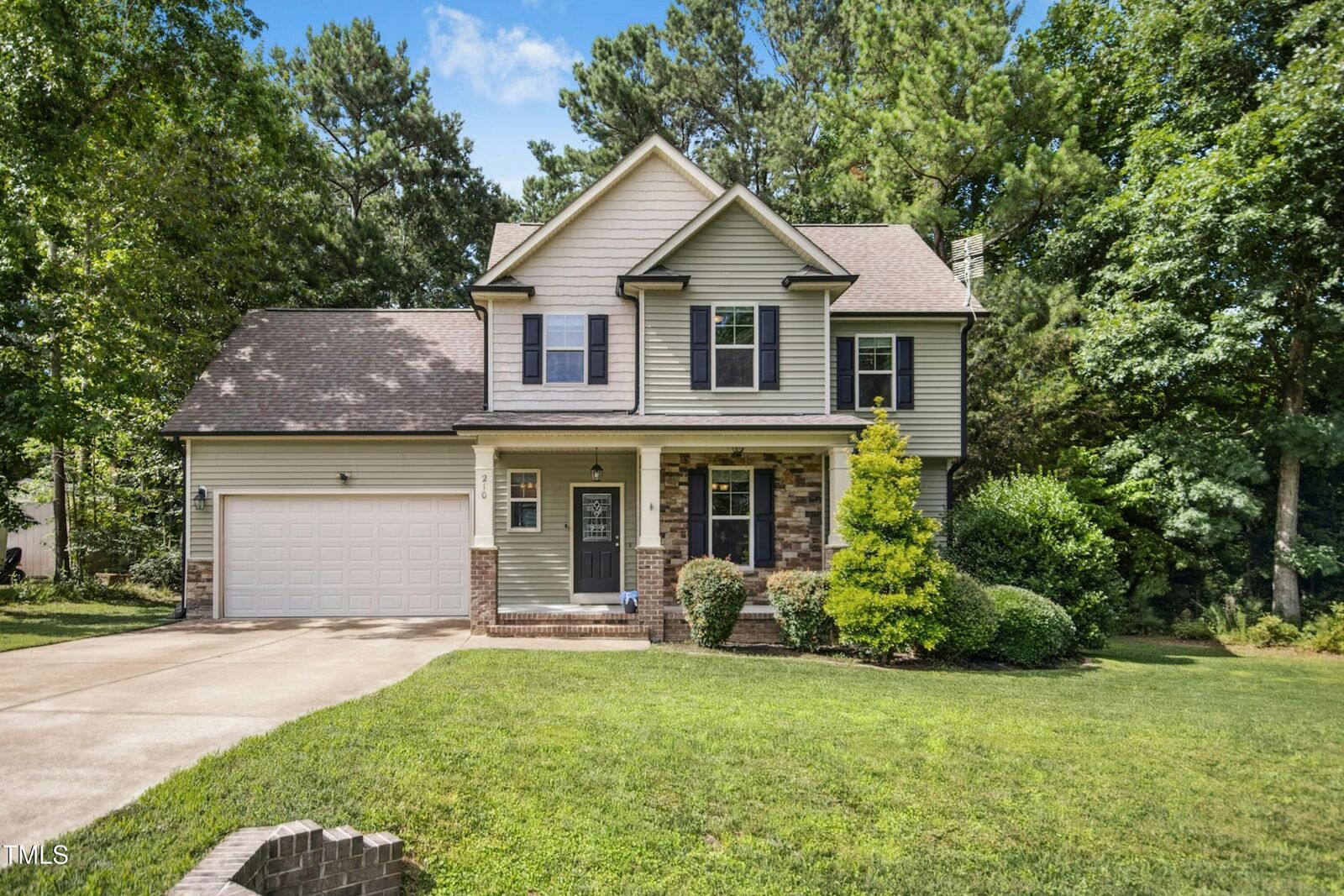 Property Photo:  210 Water Oak Way  NC 27549 